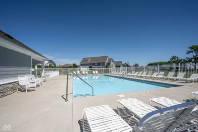 18176 Lakes End Drive, Westfield - 85