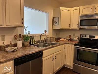 1210 Ruby Drive, Shelbyville - 9