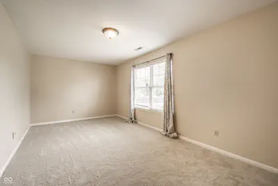 9842 Herald Square, Fishers - 15
