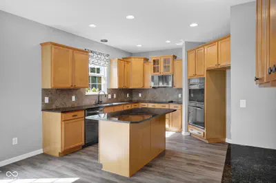 5248 Nicodemus Drive, Plainfield - 12