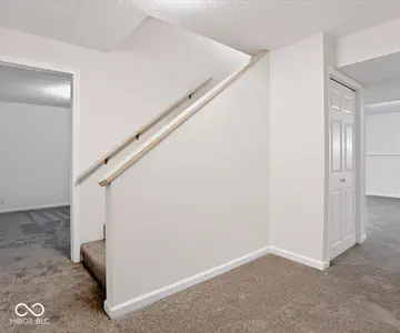 2601 Trotters Run, Bloomington - 37