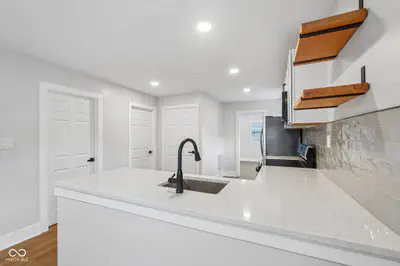 3847 Hoyt Avenue, Indianapolis - 17