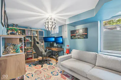 545 37th Street, Indianapolis - 39