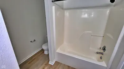11329 Smoothbark Drive, Indianapolis - 24