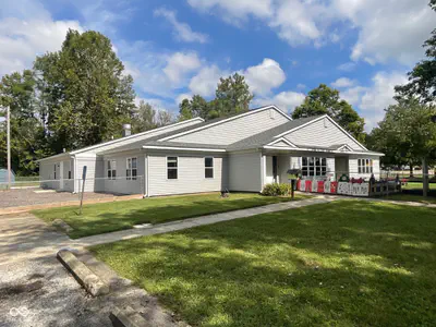 911 Hillside Avenue, Spencer - 8
