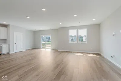 5863 Haverhill Drive, Whitestown - 5