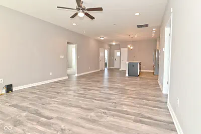 9170 Hedley Way E, Avon - 23