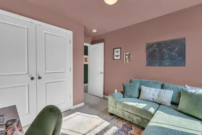 103 Thomas Point Drive, Fortville - 35