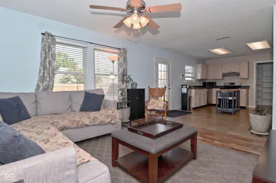 2372 Shadowbrook Drive, Plainfield - 18