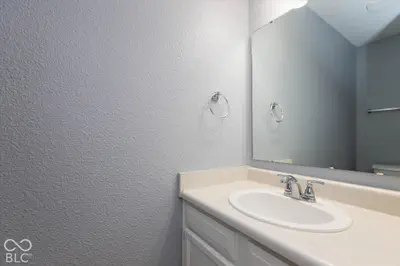 5526 Burning Tree Court, Indianapolis - 12