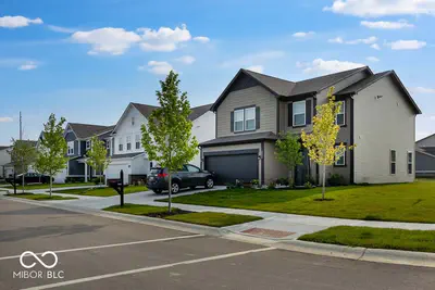 1854 Twelve Oaks Drive, Shelbyville - 33