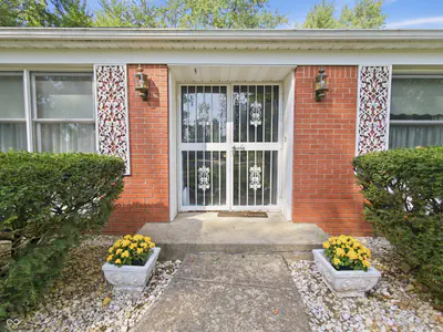 1581 Crest Drive, Shelbyville - 59