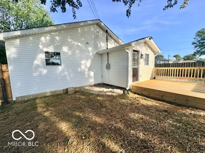 5717 Clover Maple Drive, Fairland - 44