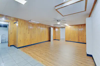 47 Dixie Drive, Indianapolis - 35