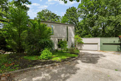 2812 Fawkesway Drive, Bloomington - 53