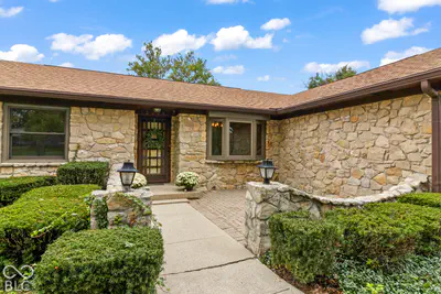 2448 S Sunrise Drive, New Palestine - 4