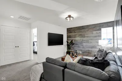 16700 Goodson Drive, Noblesville - 29
