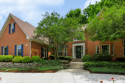 8703 Waterside Drive, Indianapolis - 2