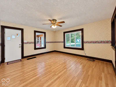 559 S Sycamore Street, Martinsville - 18