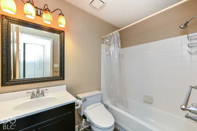 8823 Wintergreen Way, Indianapolis - 24