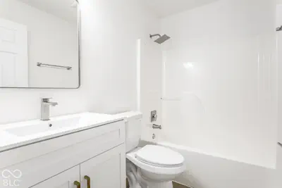 18061 Sanibel Circle, Westfield - 18