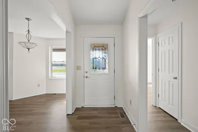 2420 E Mill Stream Drive, Greenfield - 7
