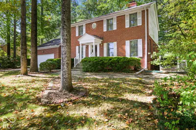 4238 S Carrie Drive, New Palestine - 3