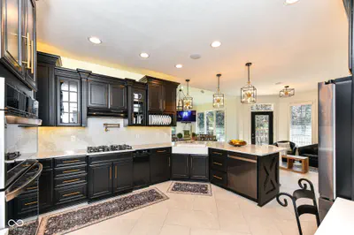 14468 Brookfield Drive, Fishers - 15