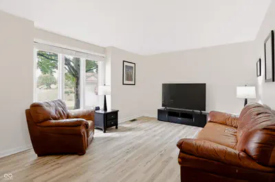 11452 Geist Woods Drive, Indianapolis - 17