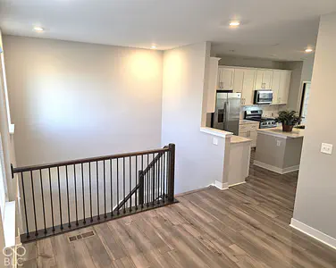 7057 Equality Boulevard, Carmel - 18