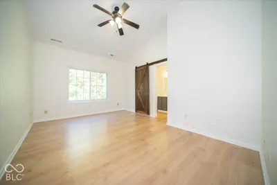 1142 Crestwood Drive, Greenwood - 15