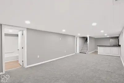 1415 E Castle Avenue, Indianapolis - 29