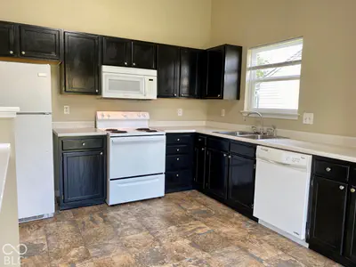 3911 Bonn Drive, Indianapolis - 10