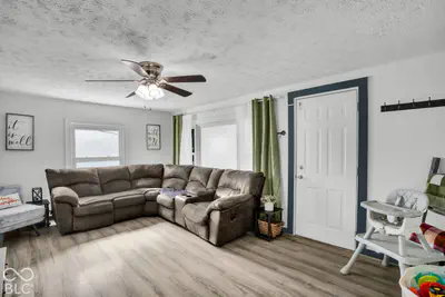 4010 State Highway 7, North Vernon - 3