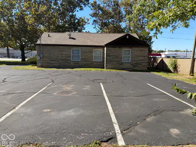 1109 Shadeland Avenue, Indianapolis - 3