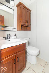 3805 Village Drive, New Palestine - 10