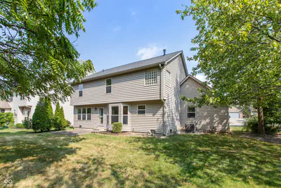 10517 Greenway Drive, Fishers - 34