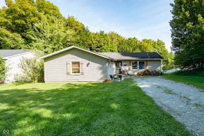 7334 Reformatory Road, Fortville