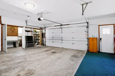 930 Mellowood Drive, Indianapolis - 31