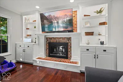 8732 Buffett Parkway, Fishers - 18