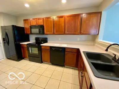 16736 Aulton Drive, Noblesville - 16