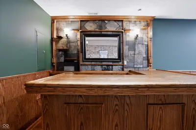 13973 Avalon East Drive, Fishers - 67