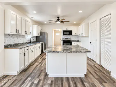 1413 Gilbert Street, Muncie - 5