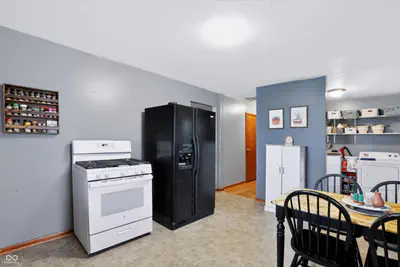 890 Gray Street, Martinsville - 10