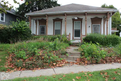 11 Bloomington Street, Greencastle