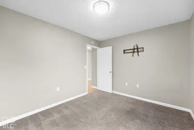 7642 Blackthorn Court, Indianapolis - 19