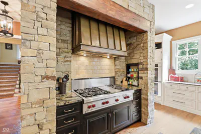 12121 Wetland Point, Fishers - 16
