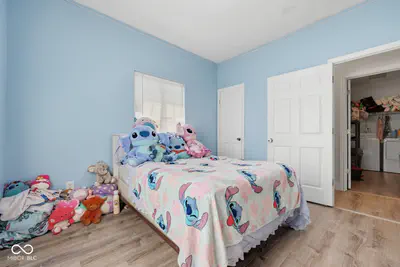 9653 200 Road, Flat Rock - 33