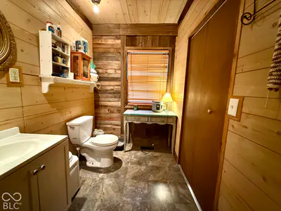 460 800, Waynetown - 24