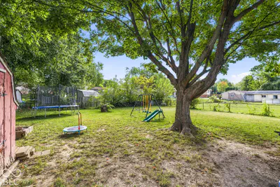 5 Angela Court, Beech Grove - 25